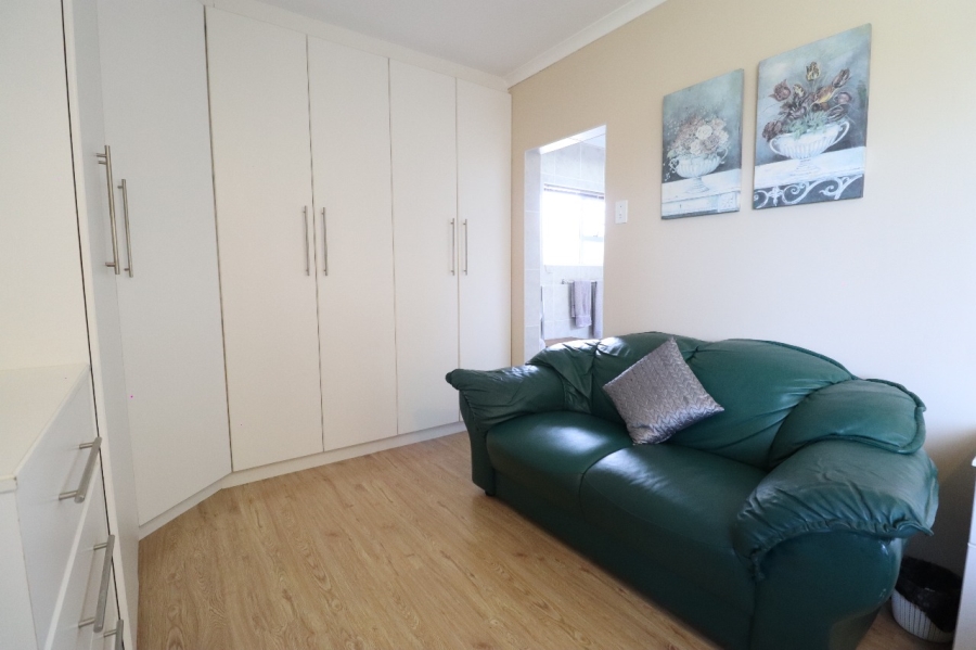 3 Bedroom Property for Sale in Kabega Park Eastern Cape